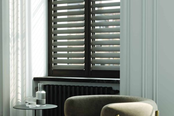 Madison Urban 63mm American Walnut